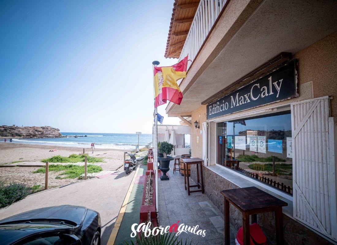 maxcaly playa restaurante aguilas